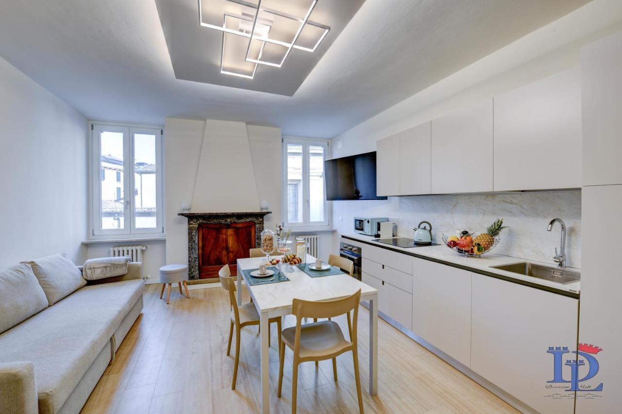 Desenzanoloft Official Partner Marriott Homes & Villas - Apa Dom Downtown Family Apartment Desenzano del Garda Dış mekan fotoğraf