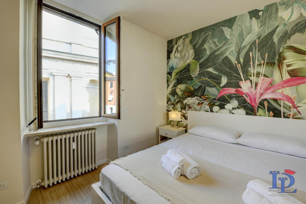Desenzanoloft Official Partner Marriott Homes & Villas - Apa Dom Downtown Family Apartment Desenzano del Garda Dış mekan fotoğraf