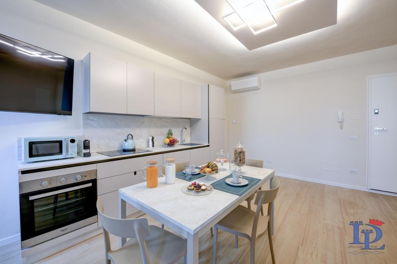 Desenzanoloft Official Partner Marriott Homes & Villas - Apa Dom Downtown Family Apartment Desenzano del Garda Dış mekan fotoğraf
