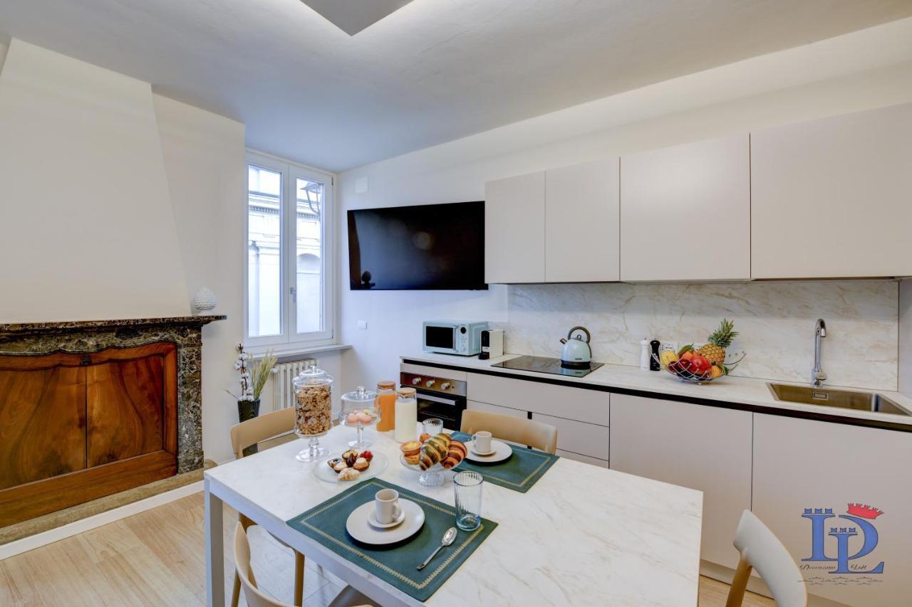Desenzanoloft Official Partner Marriott Homes & Villas - Apa Dom Downtown Family Apartment Desenzano del Garda Dış mekan fotoğraf