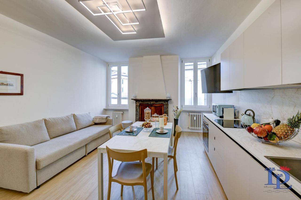 Desenzanoloft Official Partner Marriott Homes & Villas - Apa Dom Downtown Family Apartment Desenzano del Garda Dış mekan fotoğraf